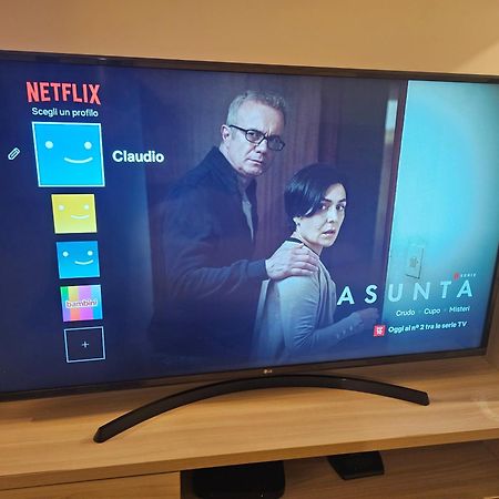 Claudio'S Home Airport フィウミチーノ エクステリア 写真
